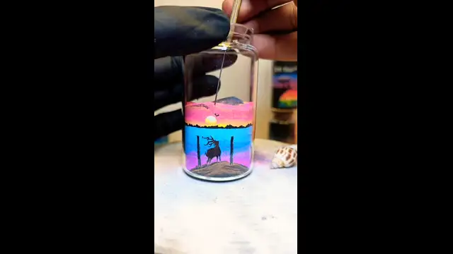 طريقه الرسم بالرمال داخل الزجاج 😇#painting #drawing #shorts