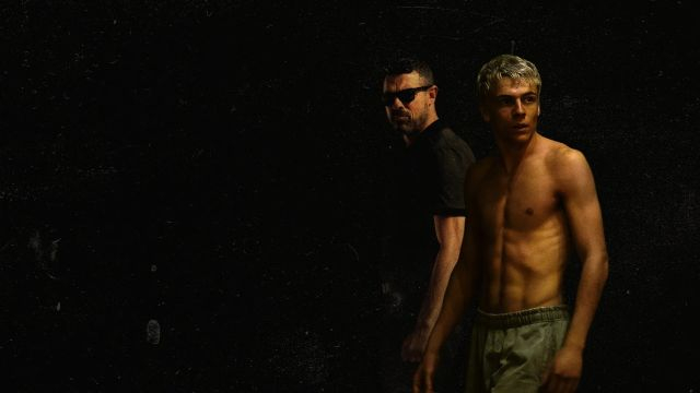 Bare Hands - Mani nude (2025) - الأيدي العارية